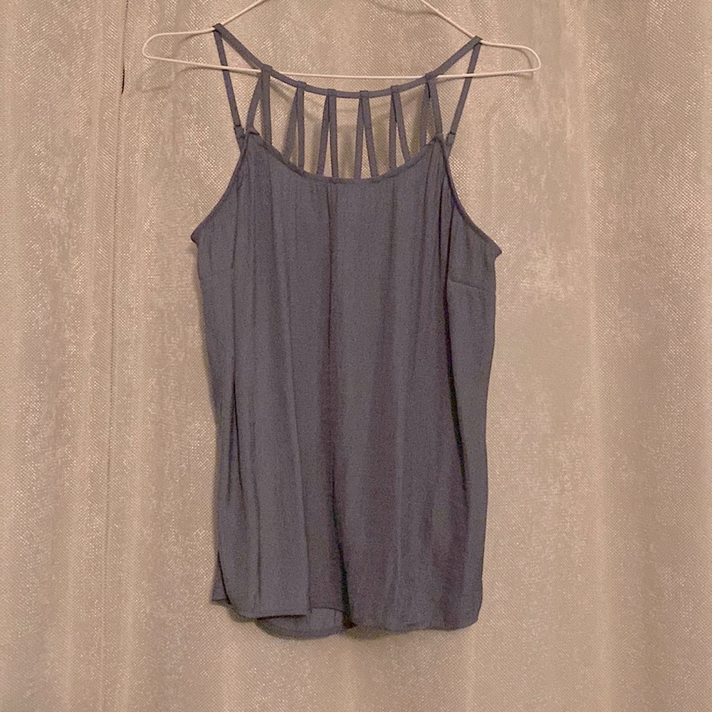 Maurice’s tank with front cutout design